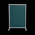 Akoestische wand vilt donkergroen op wielen HxB197x130cm