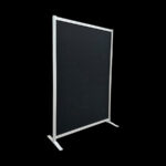 Akoestische wand vilt zwart op voeten HxB190x130cm